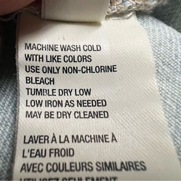 Free People Sidecar Denim Mini Skirt size 29 Light Wash Frayed Hem Destructed - Picture 8 of 8